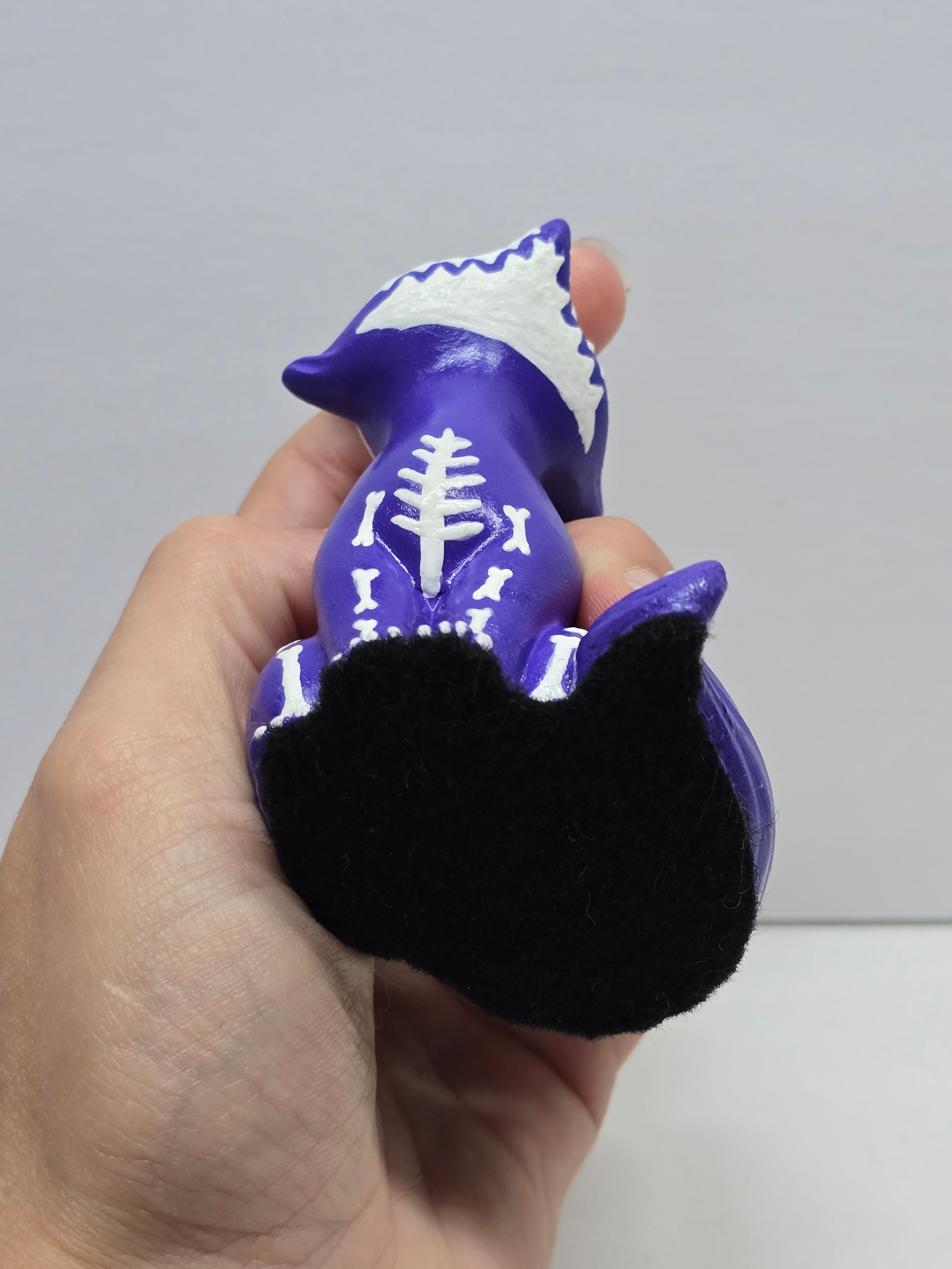 bottom of cute halloween fox figure with scratch free felt bottom
