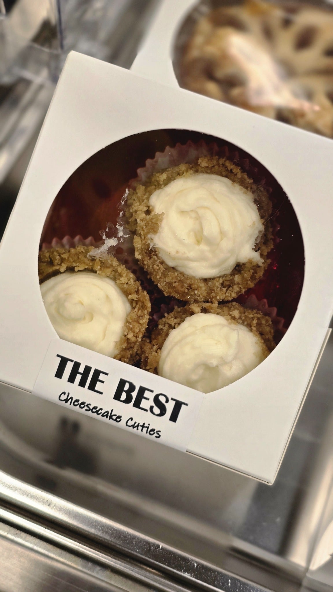 Plain Cheesecake Cuties with graham cracker crust in a three-piece box